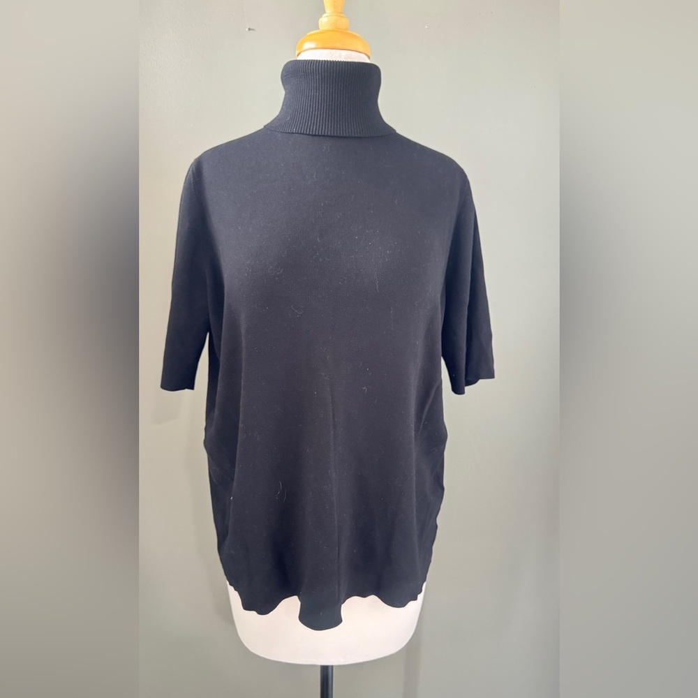Anne Klein Black Ribbed Knit turtle knit short sleeved Sweater